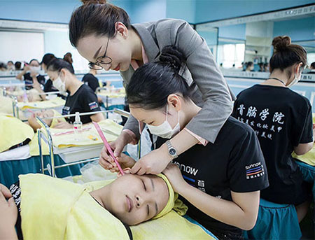 全国最好的美容美发培训学校
