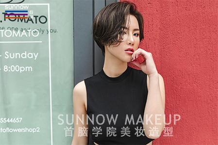 首脑美容美发化妆学校好吗