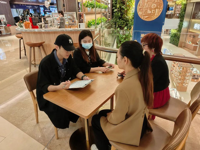 首脑化妆学校