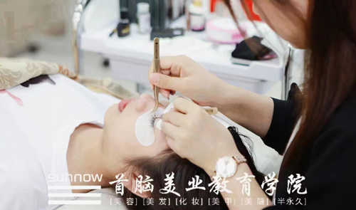 美甲美睫培训学校