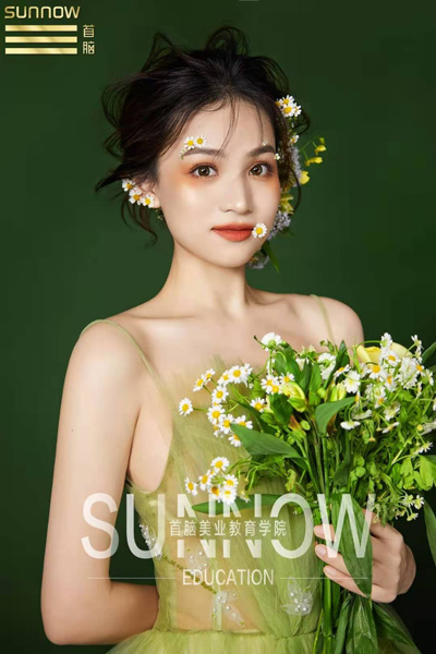 龙华化妆培训班一般学费多少钱 龙华化妆培训班