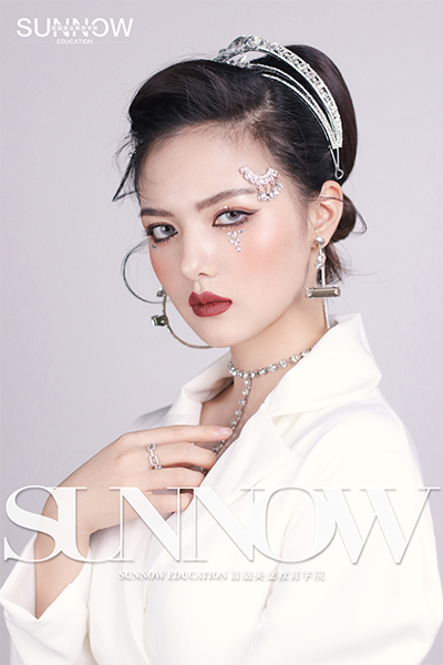 龙华化妆培训班